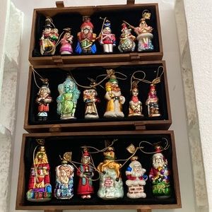 Thomas Pacconi Christmas Ornament Set